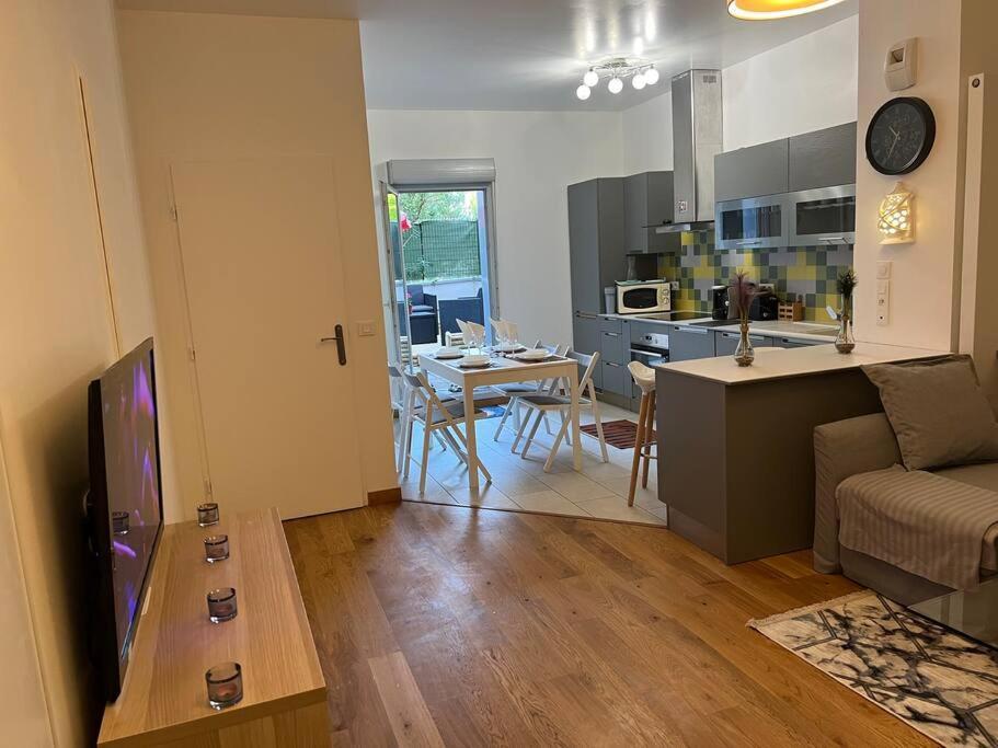 Épinay-sur-Seine T2 A 15Mn Stade De France Porte De Paris מראה חיצוני תמונה
